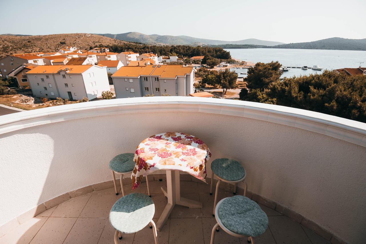 Apartments Visnjic Žaborić Zewnętrze zdjęcie